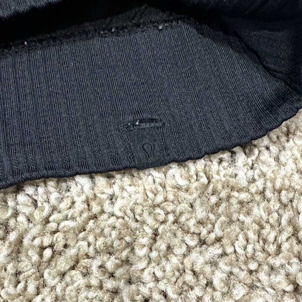 Lululemon Black Long Sleeve Top - Picture 2 of 5